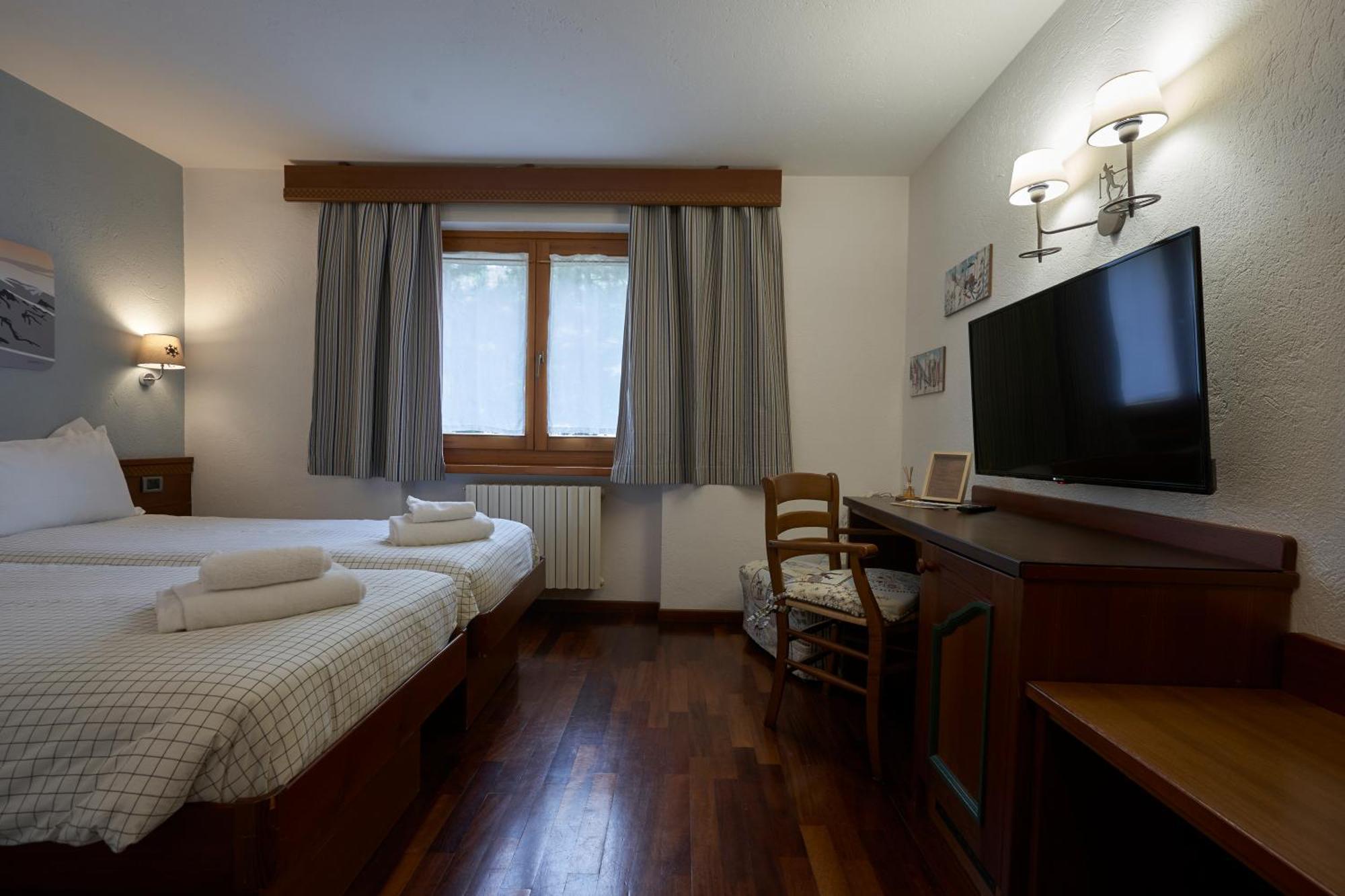 Hotel Walser Courmayeur Zewnętrze zdjęcie